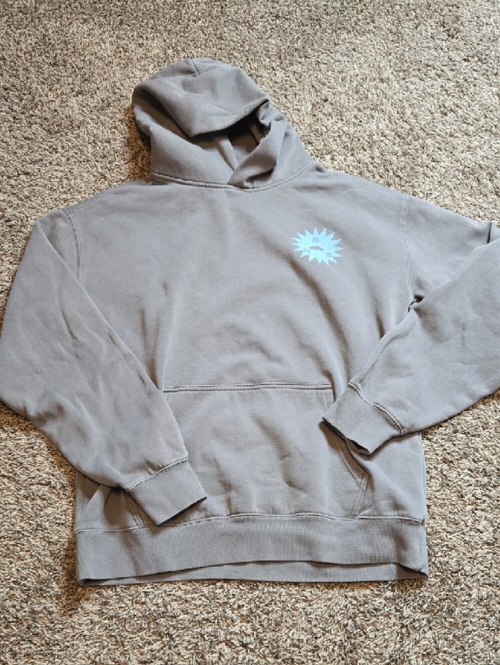 Trevor Hall Love All Serve All Medium Graphic Hoodie Sweater Sweatshirt Top - Picture 2 of 2